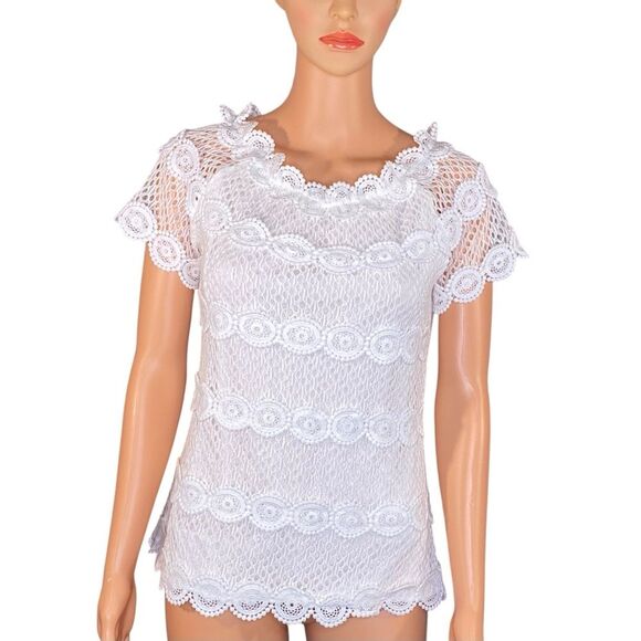 Apricot NWT White Lace Blouse Short Sleeve Womens Size Small Ruffled Neckline - Picture 1 of 7